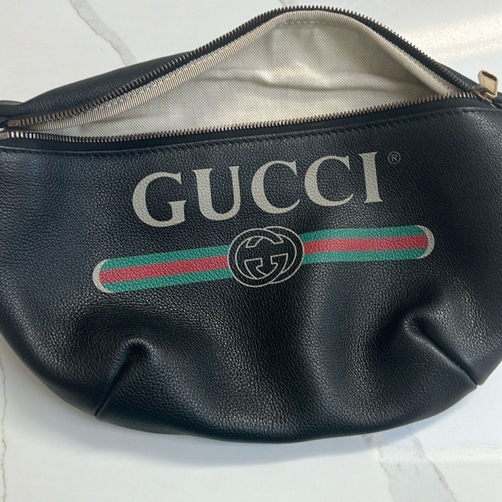 Gucci authentic bum bag